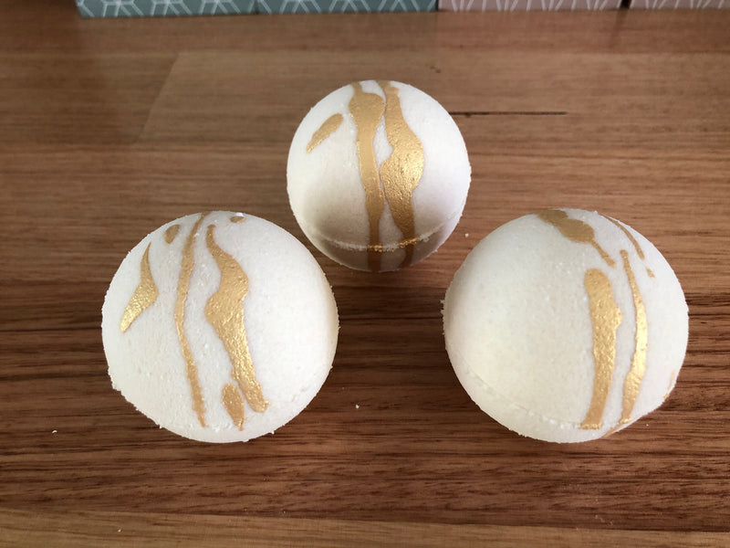 Bath Bombs by Suave Soaps